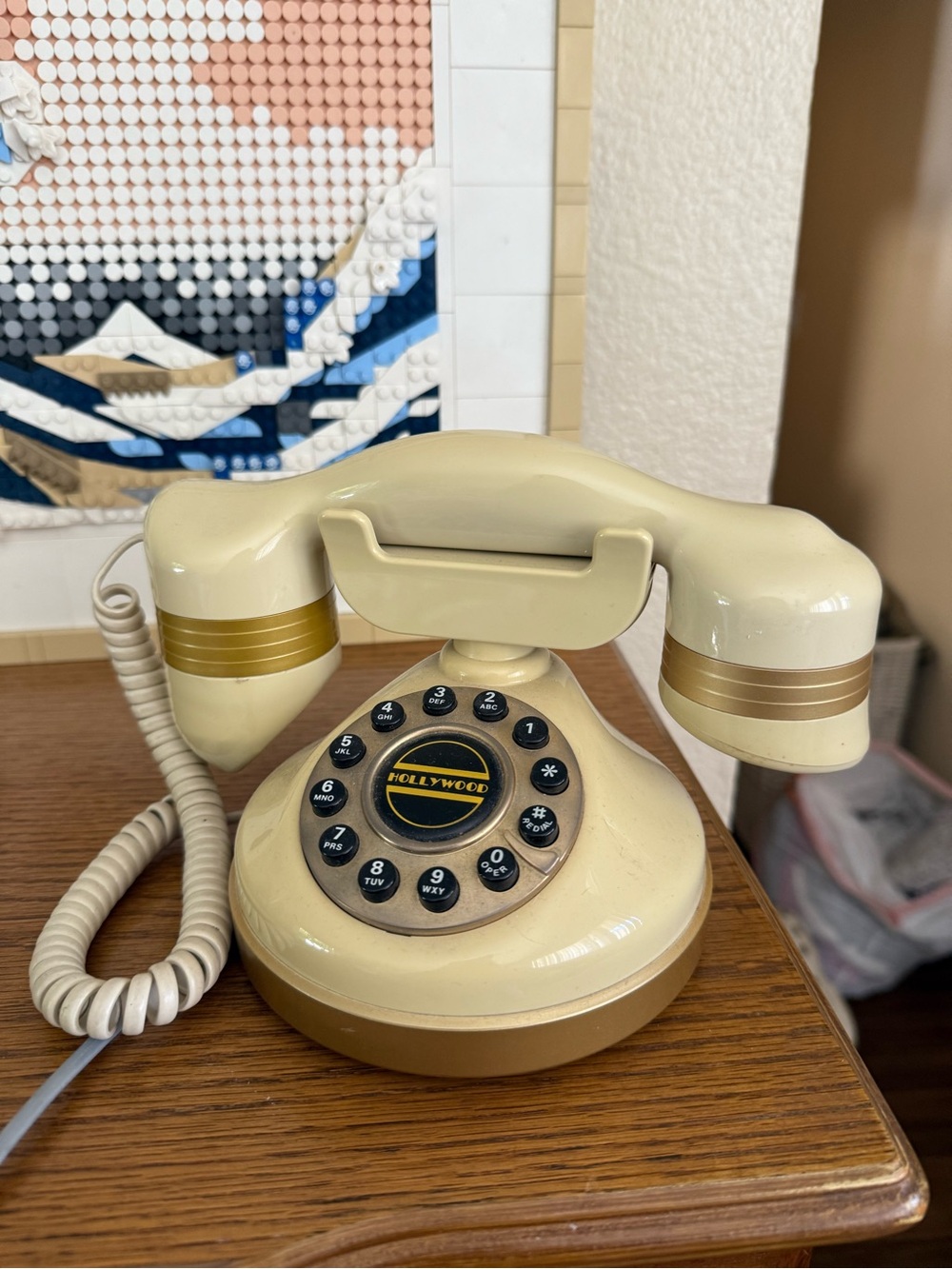 Hollywood Retro Rotary-Style Desk Phone in Cream & Gold